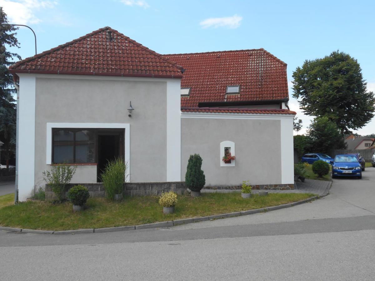 Apartman Pod Hradem Sobeslav Экстерьер фото